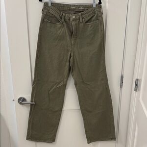 Old Navy Curvy Sky-Hi Wide Leg Pants in Olive